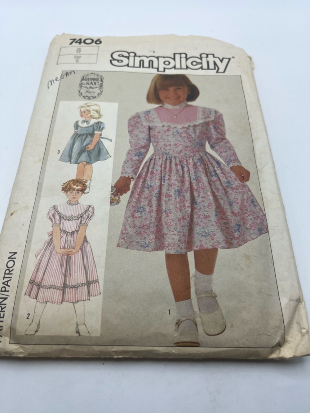 Vogue Girls' Dress Sewing Pattern - Cream and Black